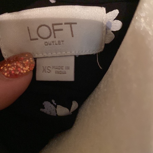 COPY - LOFT blouse - Picture 12 of 13